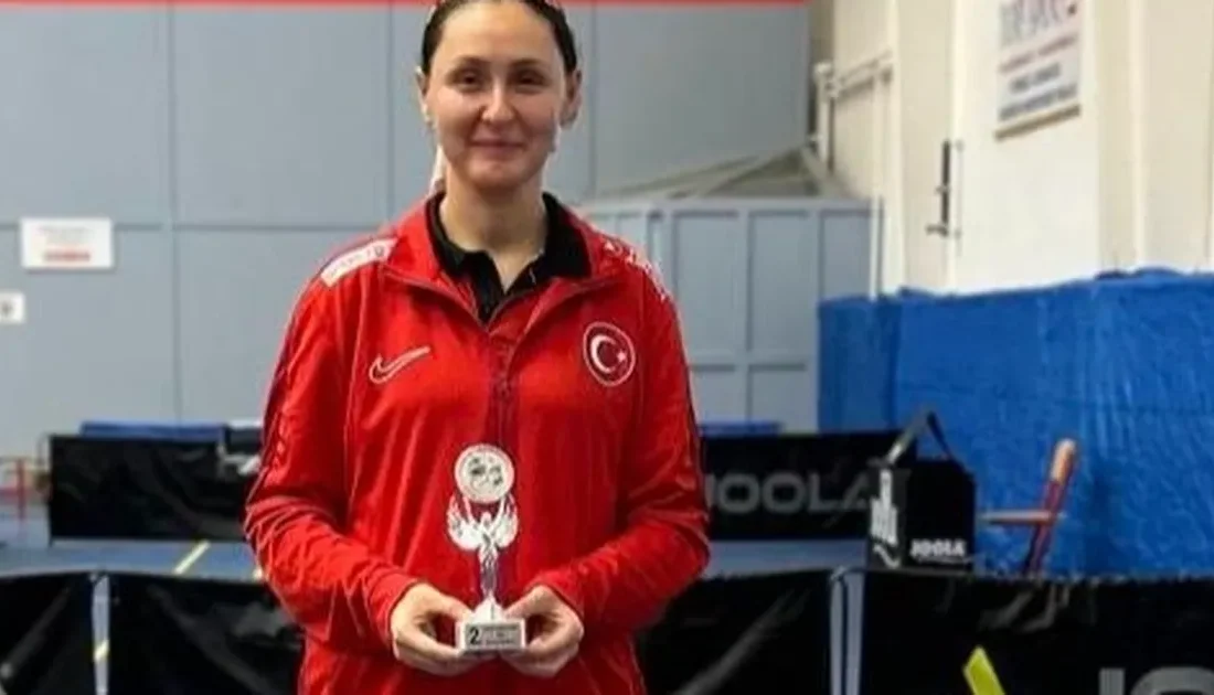 Sakarya Büyükşehir Belediyesi sporcuları,