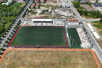 Sakarya'nın en büyük futbol tesisi yenileniyor