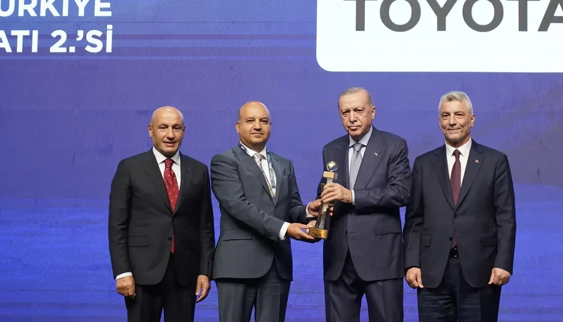 Sakarya’daki fabrikasında ürettiği hibrit