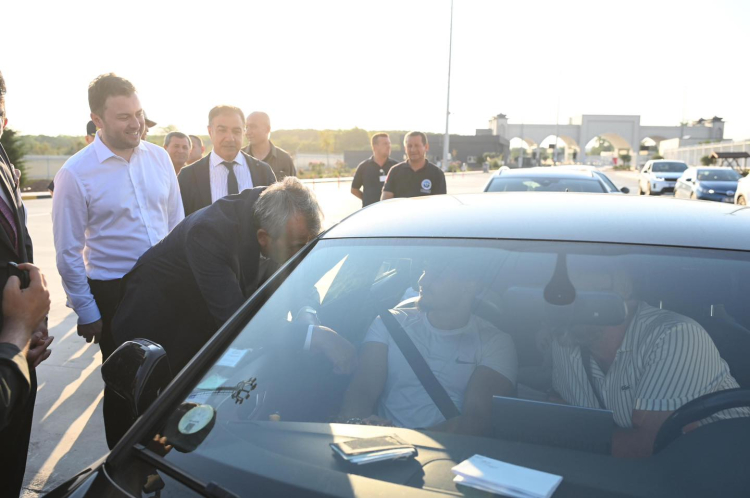 Vali Sezer’den İpsala Sınır Kapısı’na inceleme