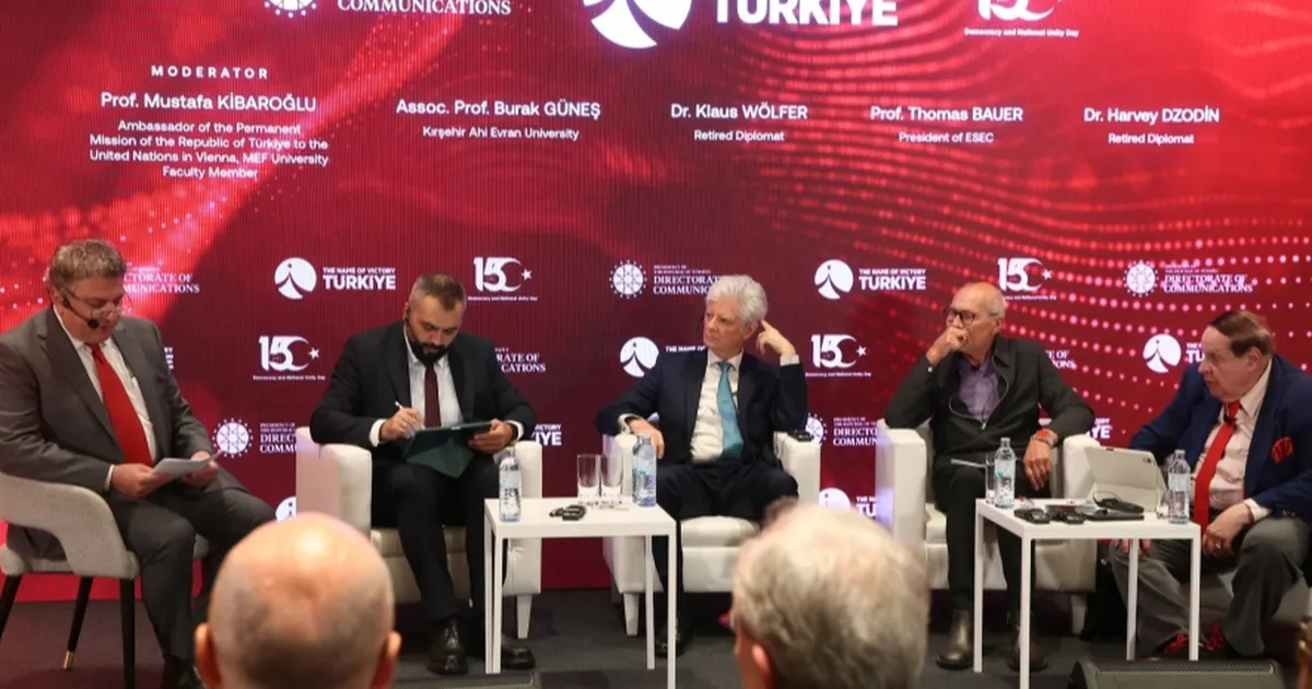 Viyana'da 'Zaferin Adı Türkiye' paneli