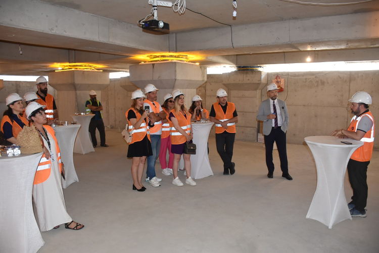 YAPİDER, Bursa’nınilk sismik izolatörlü projesini yerinde inceledi