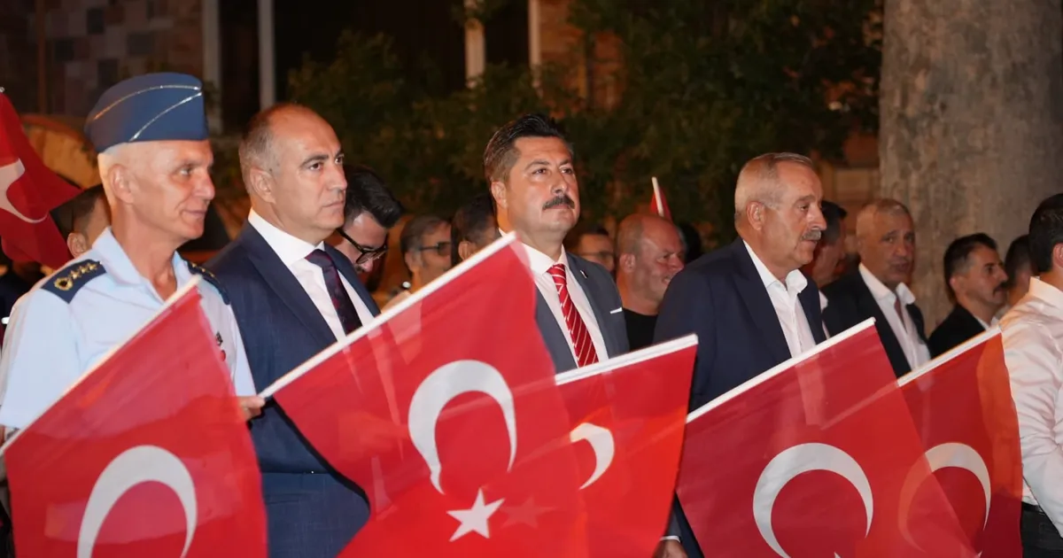 Yenişehir 15 Temmuz’da yine meydanlardaydı
