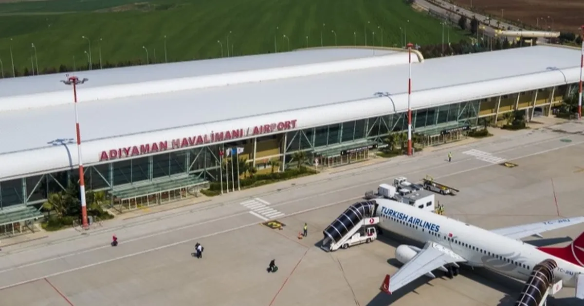 Adıyaman Havalimanı’nda silahlı saldırı paniği!