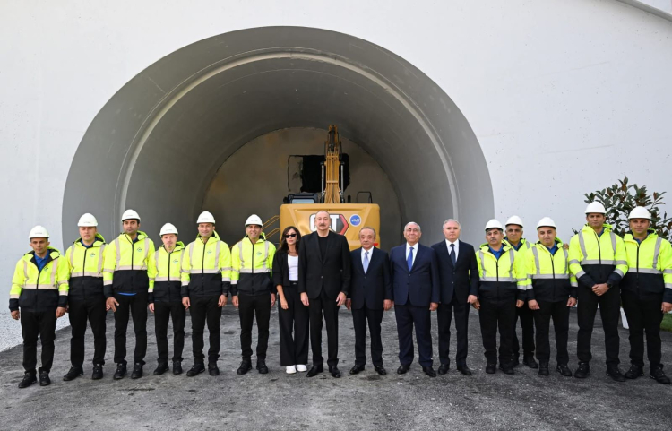 Azerbaycan Murovdağ Tüneli’nde ilk ışık göründü