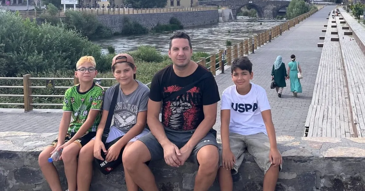 Bostanlıspor'un küçük muaythai sporcuları Kars'ta