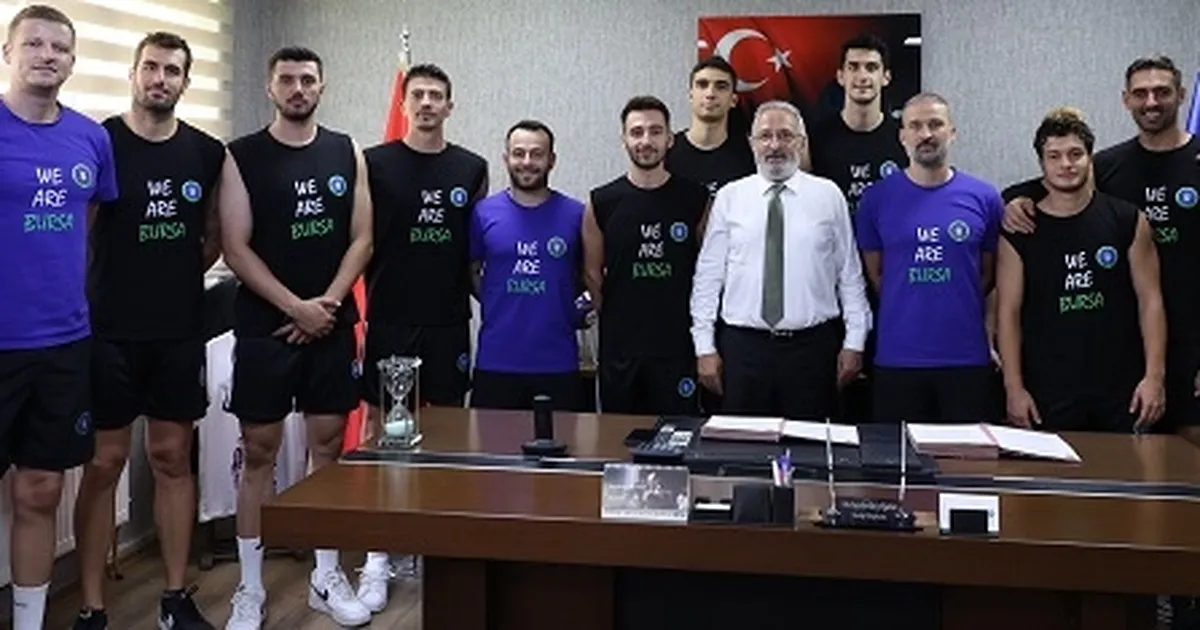 Bursa Büyükşehir Belediyespor Erkek Voleybol Takımı’nda imzalar tamam