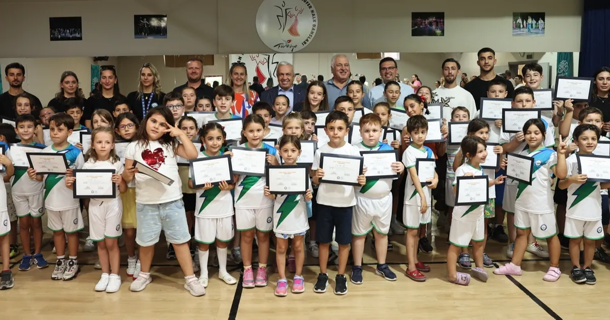 Bursa Nilüfer’de sporla dolu yaz renkli gösterilerle noktalandı