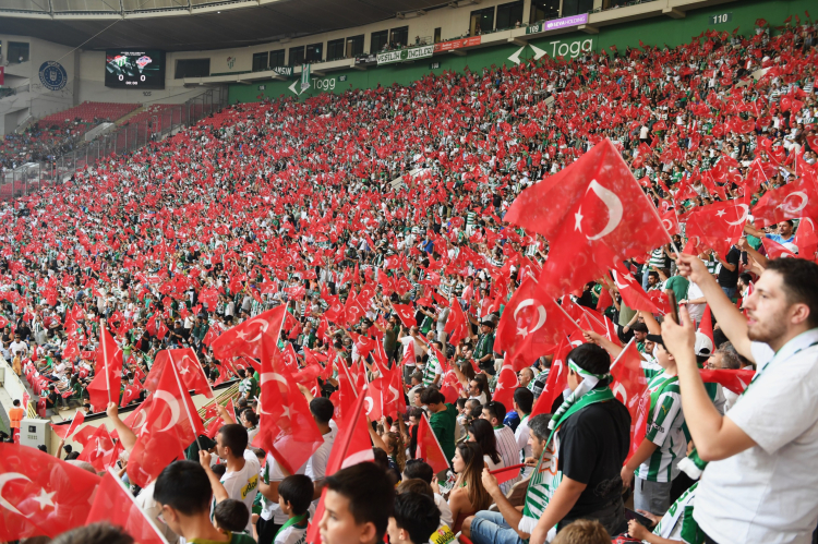 Bursa Osmangazi'den Bursaspor'a taraftar katkısı
