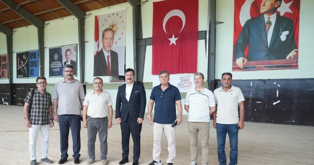 Bursa Yenişehir spor salonu yenileniyor