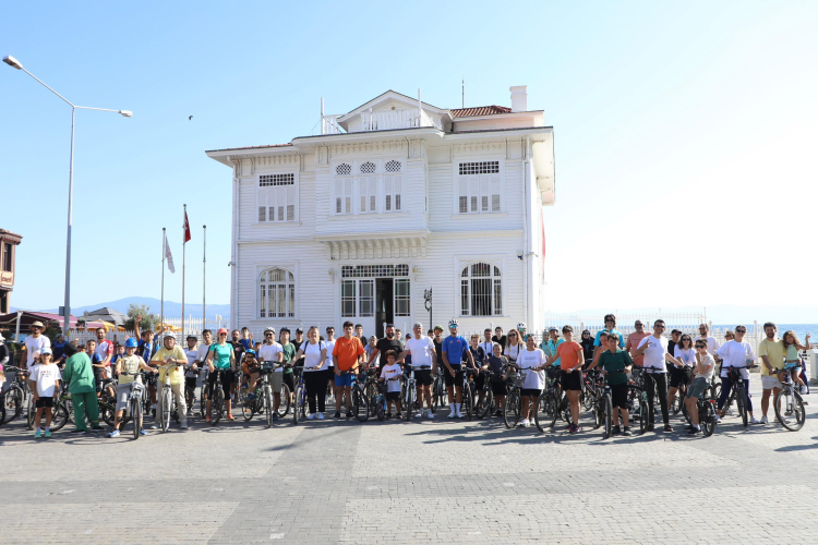 Bursa'da bisiklet tutkunları Mudanya'da buluştu
