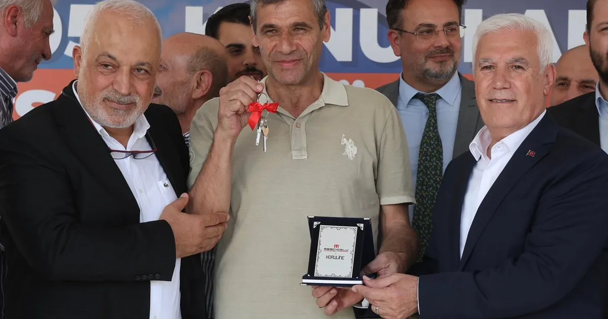 Bursa'daki büyük dönüşümde ilk anahtarlar teslim edildi