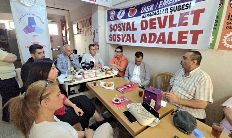 CHP Milletvekilleri ve Emekli-Sen’den emeklilere destek