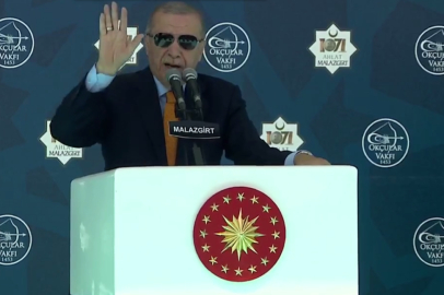 Cumhurbaşkanı Erdoğan Malazgirt'te (CANLI)