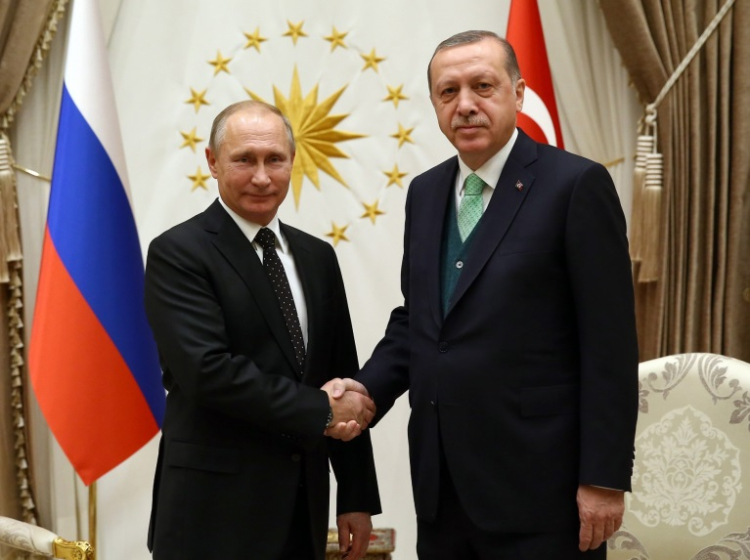 Cumhurbaşkanı Erdoğan'dan yoğun diplomasi... Putin ve Schoof ile görüştü