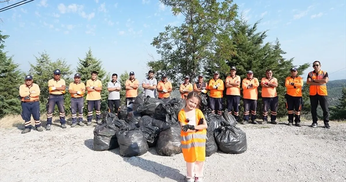 Denizli’de minik yürekten büyük temizlik hareketi