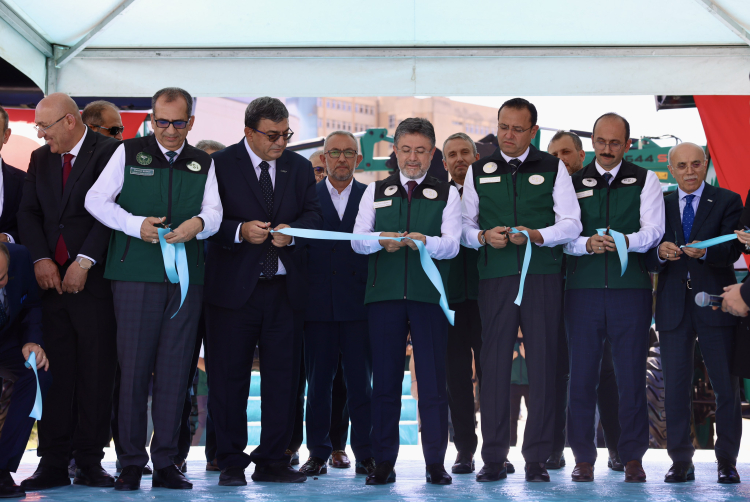 DSİ envanterine 50 yeni iş makinesi... Taşkınla mücadeleyi güçlendirecek