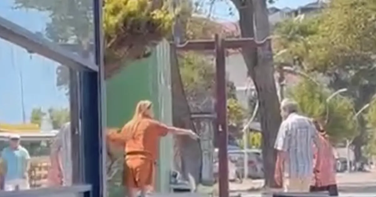 Düzce Akçakoca'da belediye tuvalitinde turist kadına saygısızlık!