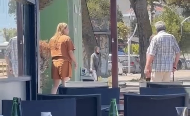 Düzce Akçakoca'da belediye tuvalitinde turist kadına saygısızlık!