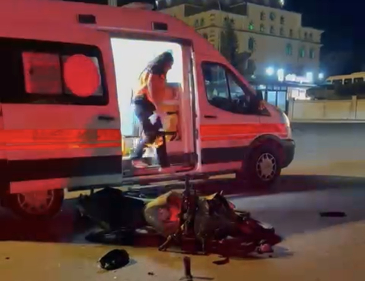 Düzce’de motosikletle otomobil çarpıştı: 1 yaralı