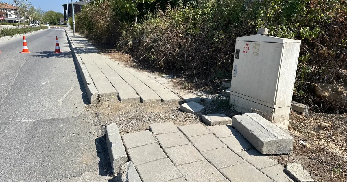 Düzce'de yeni kaldırım plansızlık kurbanı!