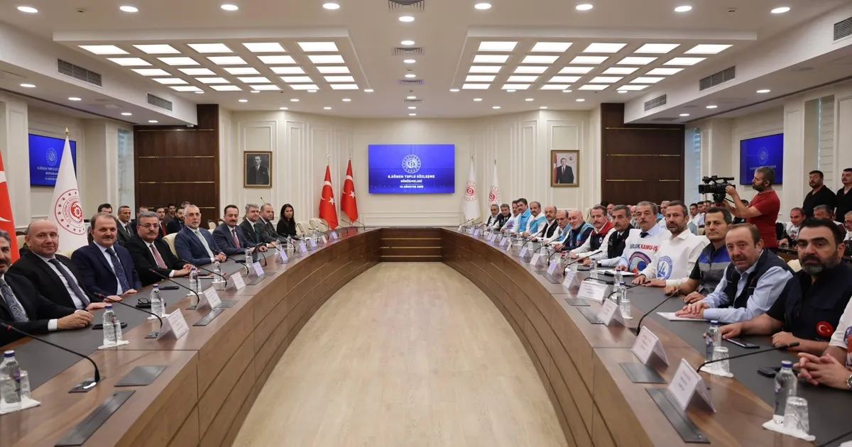 Hükümet son teklifini sundu!