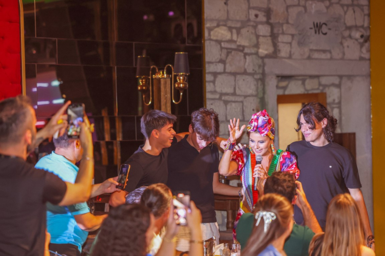 İspanyol Carmen’i Gülben Ergen