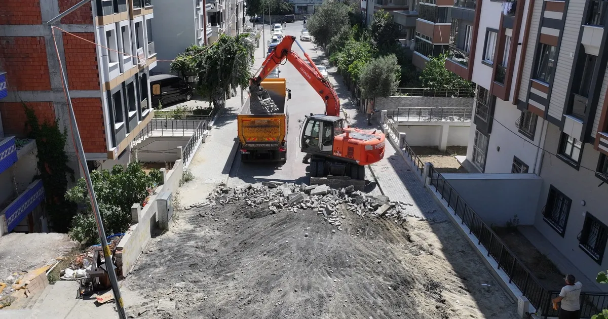 İstanbul'da alt ve üst yapı yatırımlarına devam