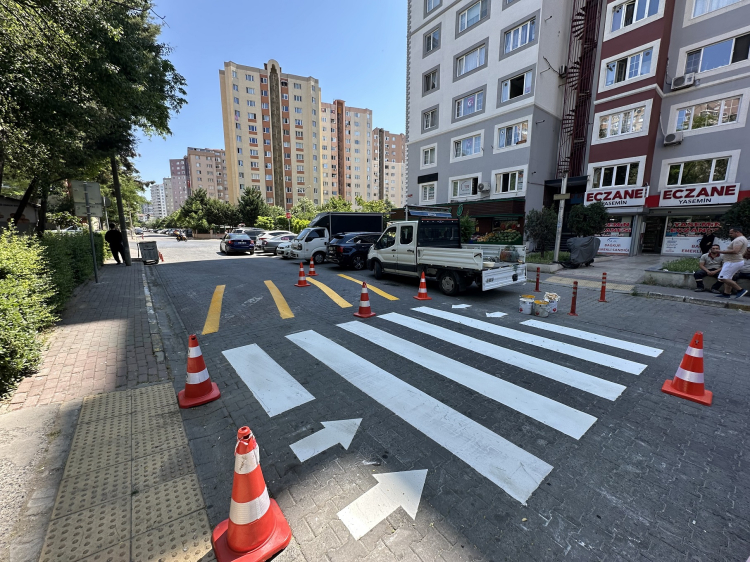İstanbul'da alt ve üst yapı yatırımlarına devam