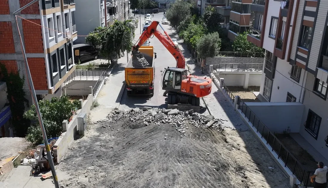 İstanbul'un Beylikdüzü ilçesinde gece