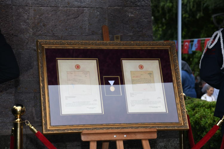 İstiklal Madalyası Trabzon’un gönlünde yerini aldı