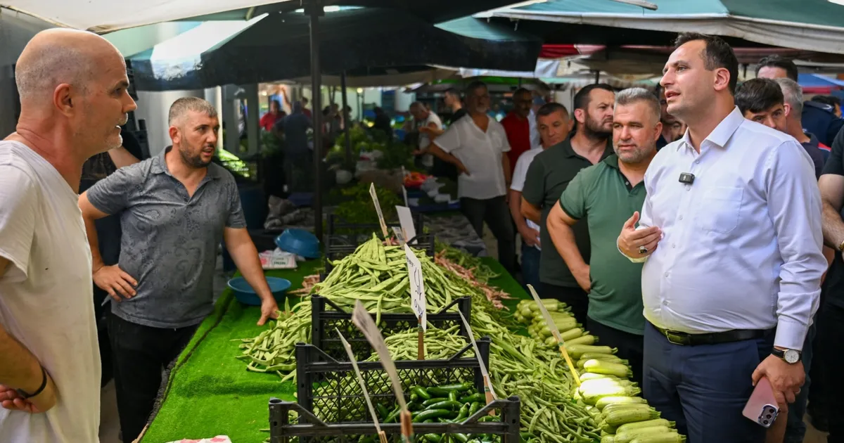 İzmir Bornova'da pazaryerlerinde güvenlik seferberliği