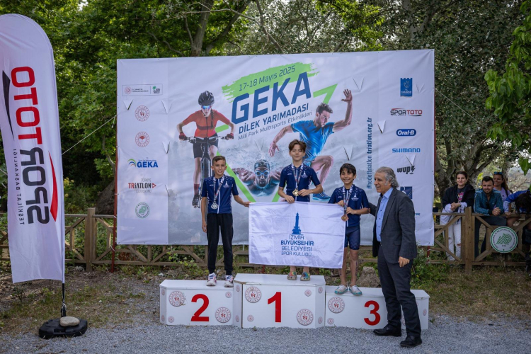 İzmir Büyükşehir'den 2025'e sportif damga