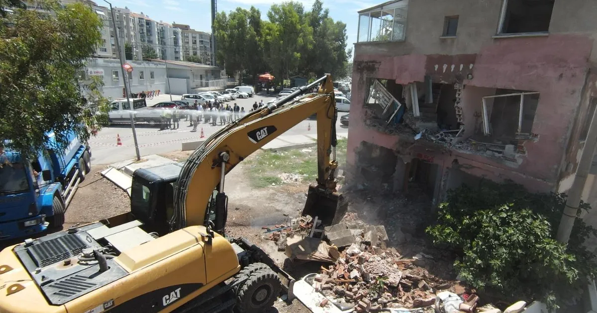 İzmir Karşıyaka’da depreme karşı bilimsel hamle