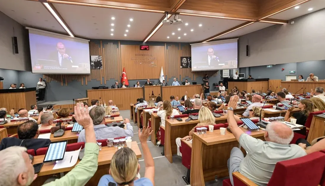 İzmir Büyükşehir Belediyesi Meclisi’nde