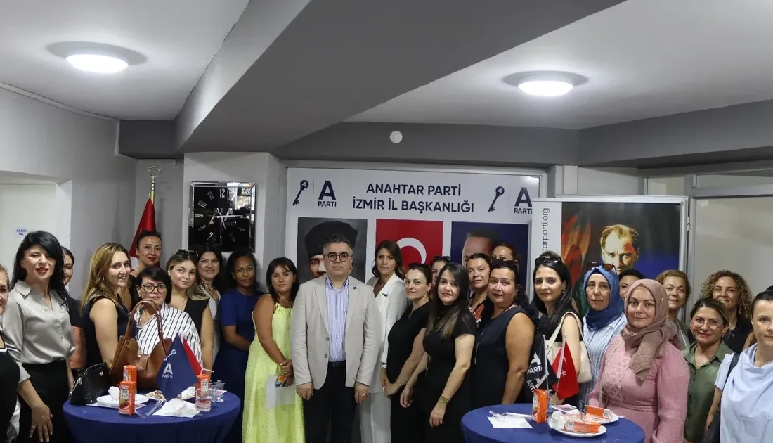 “Kadınım, Anneyim, Türk’üm!” ve