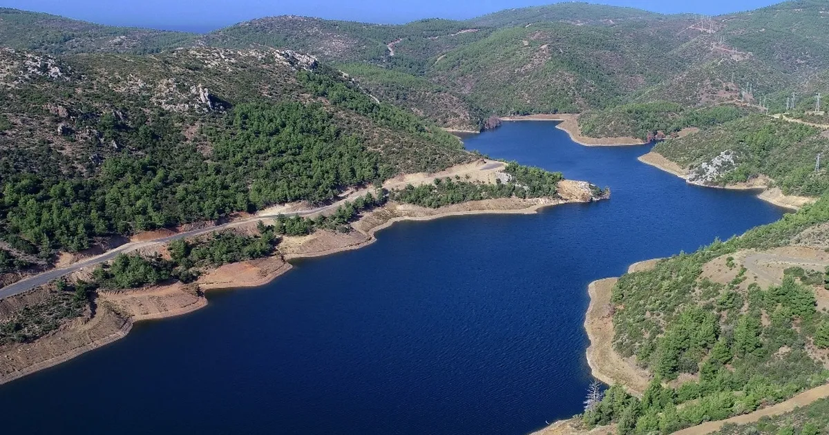 İzmir'de Karareis devreye girdi, Çeşme'de zorunlu kesintiler bitti