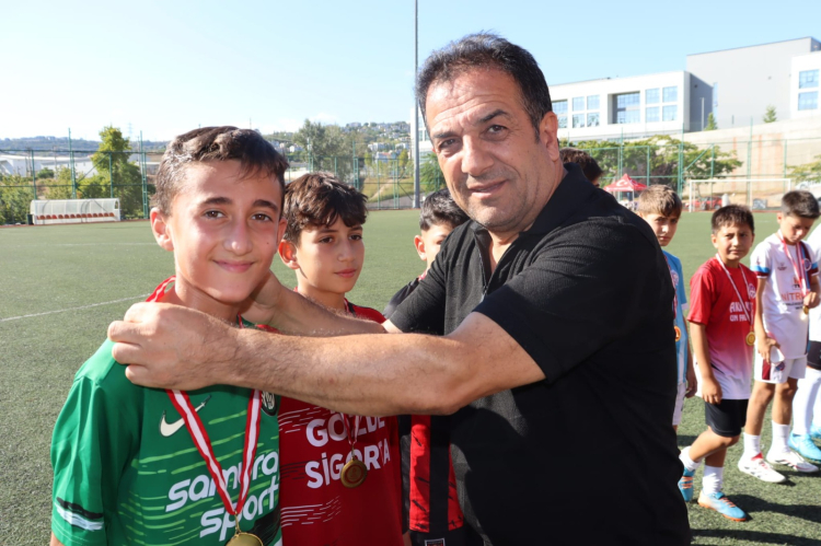 İzmit’te 30 Ağustos'a özel futbol coşkusu