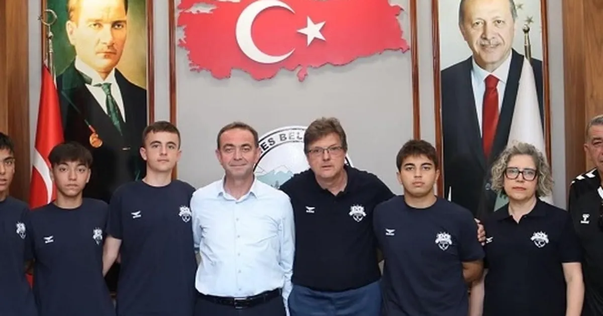 Mehmet Şengeldi Bireysel Akademi’den Keles’te keyifli kamp