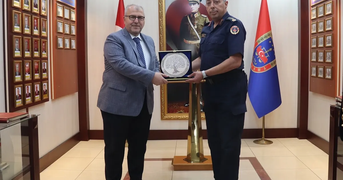 Milletvekili Eldemir’den Bilecik İl Jandarma Komutanı Vanlı’ya ziyaret