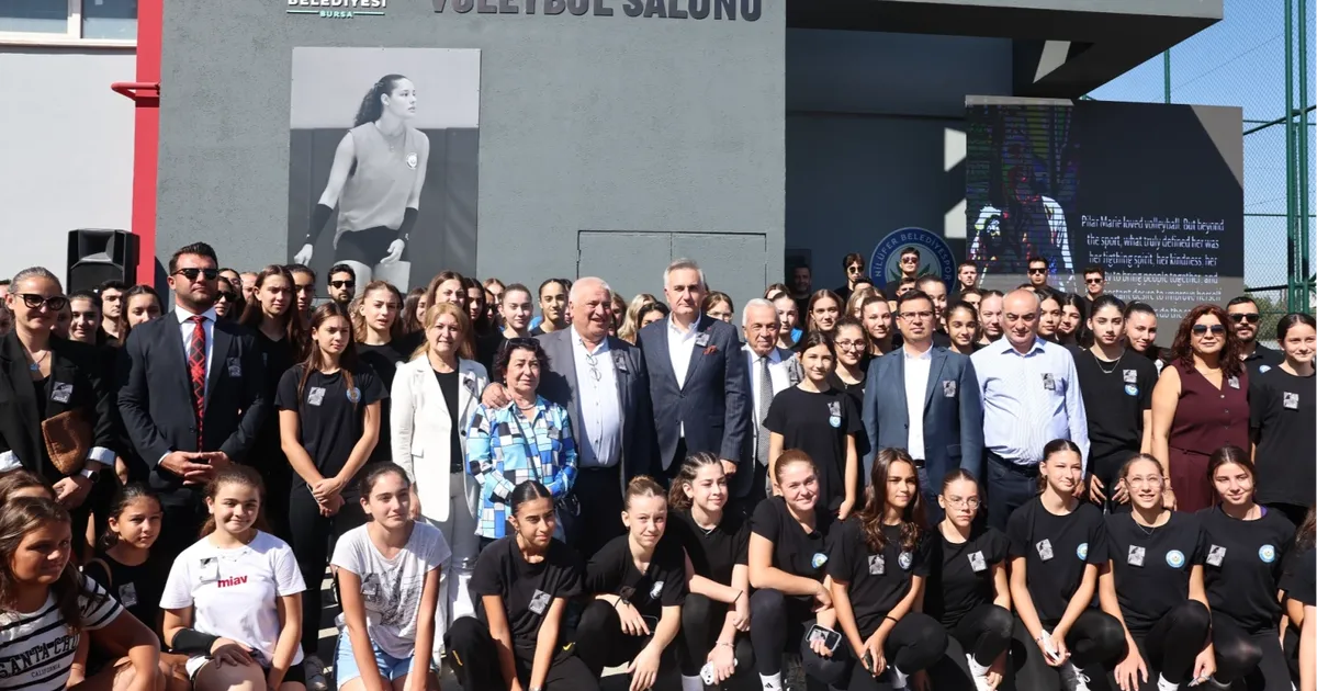Nilüfer'de voleybolcu Lopez vefatının yıl dönümünde anıldı