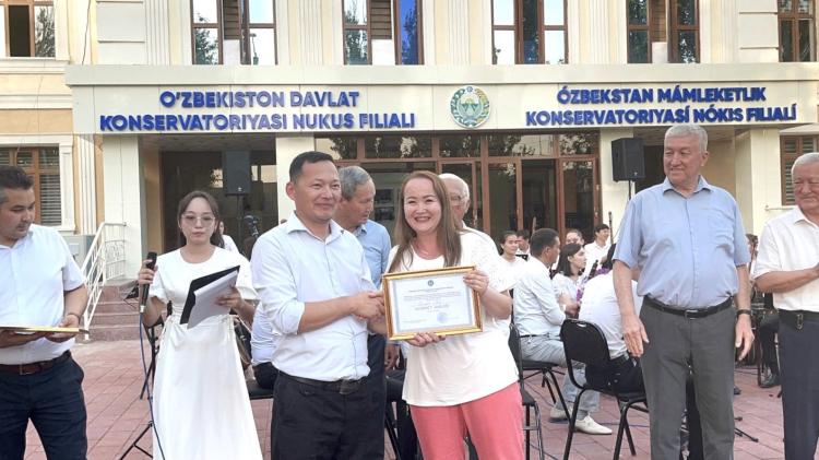 Öğretmenini 20 yıl sonra Özbekistan’da buldu