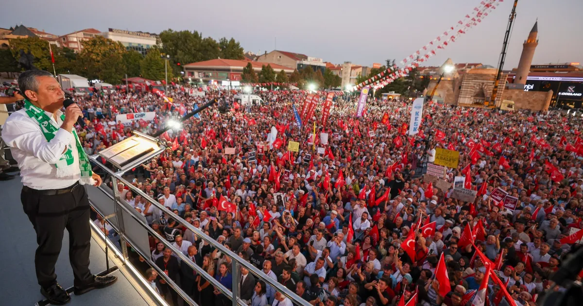 Özgür Özel: “Yapılan operasyon barışa, umuda saldırıdır”