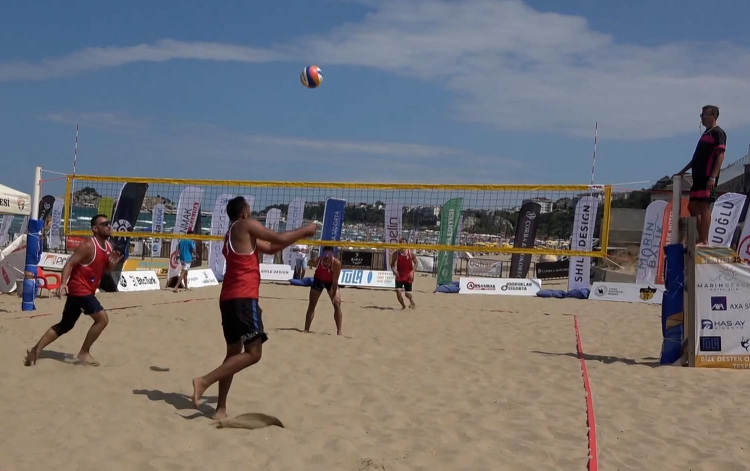 Şile Ayazma Plajı’nda 3. Marin Beach Voleybol coşkusu