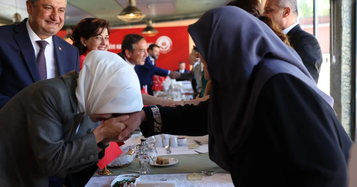 'Terörsüz Türkiye Kardeşlik Sofrası' buluşmaları sürüyor