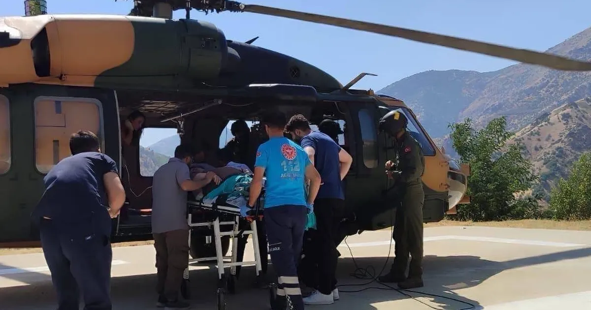 TSK helikopteri, Şemdinli’deki gebeyi Van’a ulaştırdı