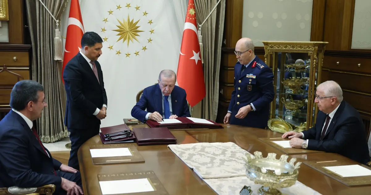 YAŞ kararları açıklandı... Yeni Genelkurmay Başkanı Selçuk Bayraktaroğlu