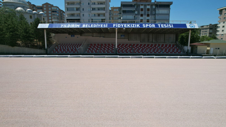Yıldırım’da spora yeni yatırım: Fidyekızık spor tesisi yenilendi