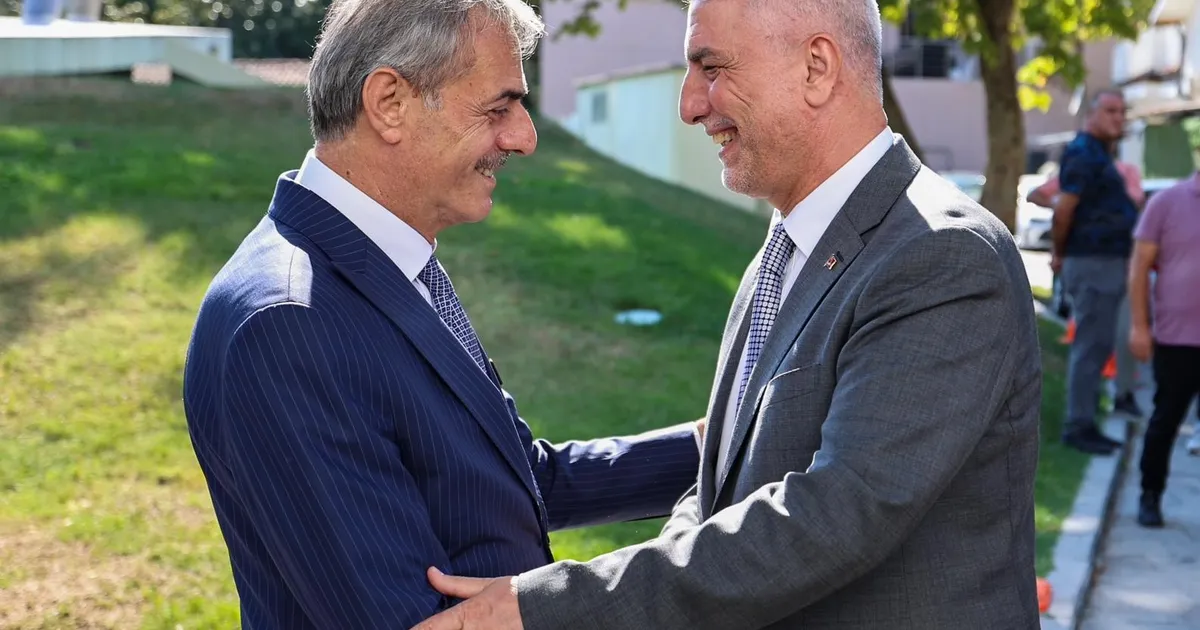 Bakan Bolat'tan Sakarya'ya ekonomik övgü