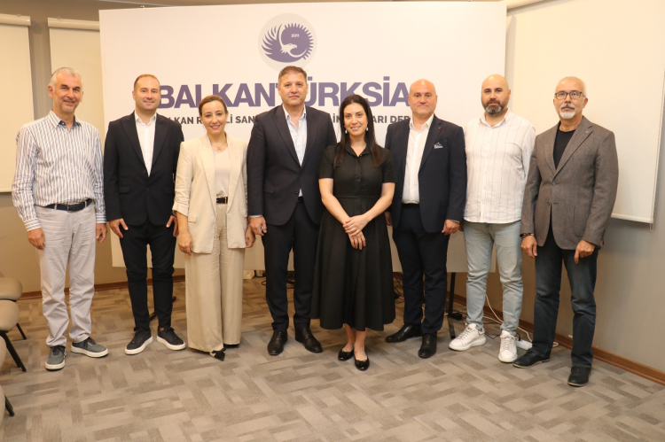 BALKANTÜRKSİAD’dan ekonomi semineri